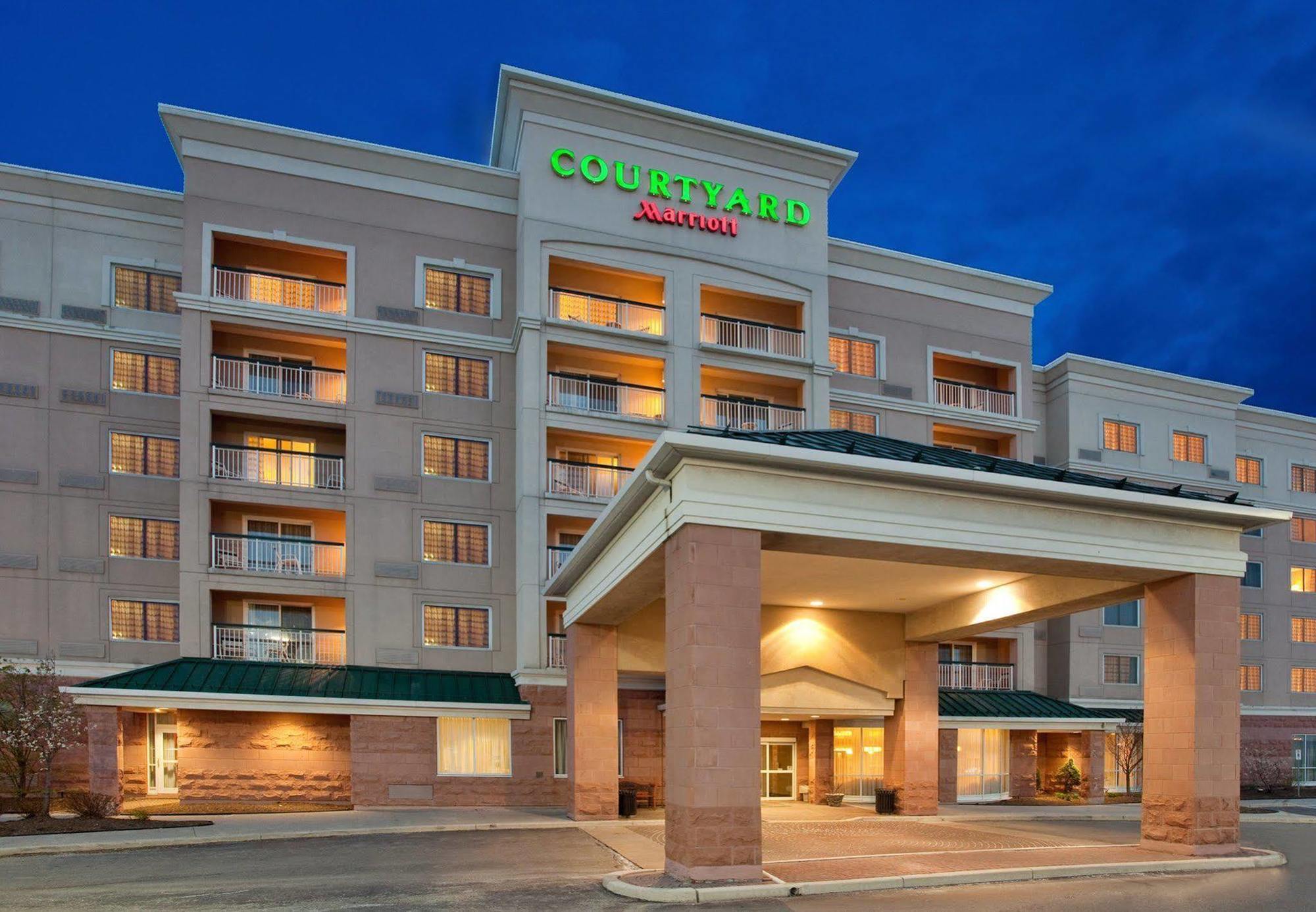 คอร์ตยาร์ด บาย แมริออท โทรอนโต มิสซิสซอกา/เมดโดว์เวล Hotel ภายนอก รูปภาพ